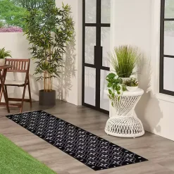 Kirklands Home Outdoor Rugs|Black & Ivory Quatrefoil Indoor/Outdoor Runner