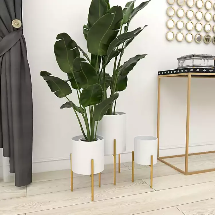 Kirklands Home Planters|Daisy Modern Iron Planters, Set of 3 White