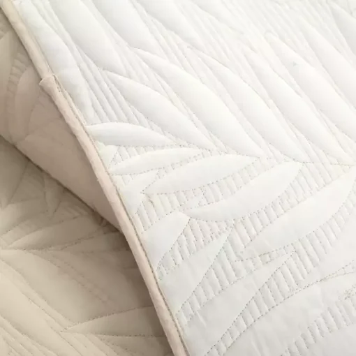 Kirklands Home Quilts|Neutral Leaf Reversible 3-pc. Full/Queen Quilt Set